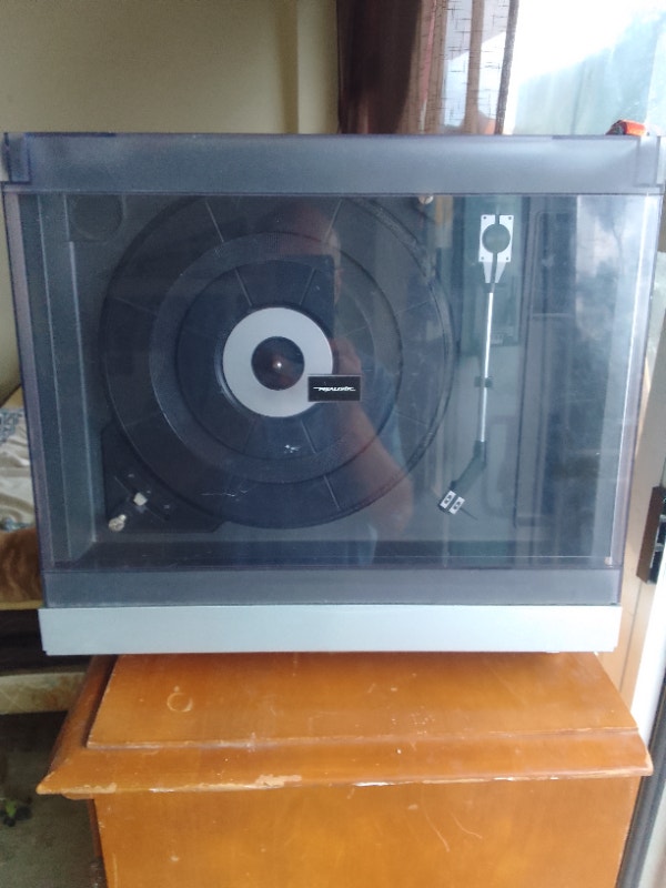 Realistic stereo receiver am fm cassette record player Arts