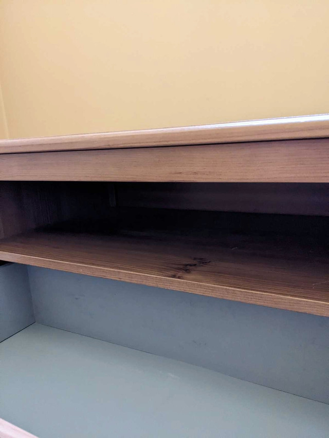 One Drawer Cabinet / TV Stand  in Hutches & Display Cabinets in Mississauga / Peel Region - Image 4