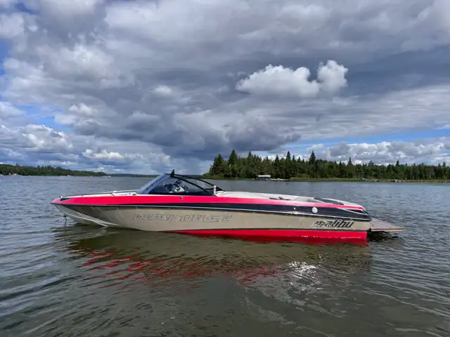 2008 MALIBU RESPONSE LXI BOAT in Powerboats & Motorboats in Prince Albert - Image 4