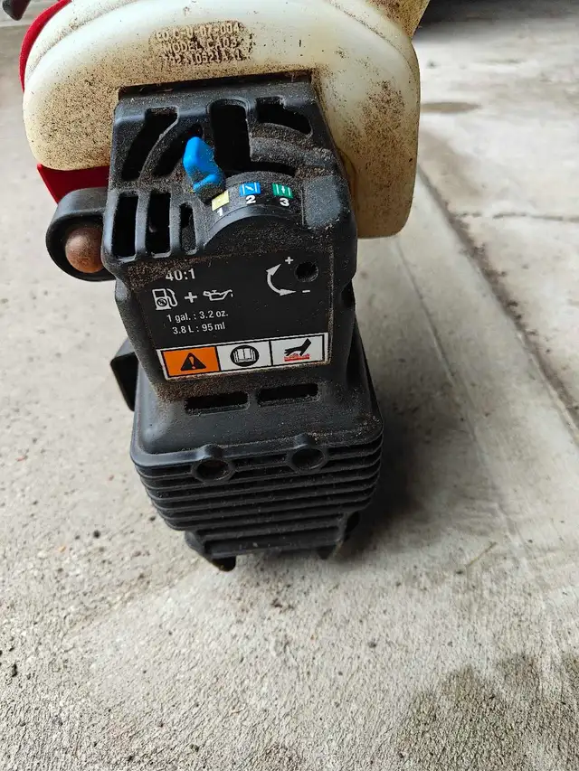 Troy-Bilt TB20CS Trimmer in Lawnmowers & Leaf Blowers in City of Toronto - Image 4