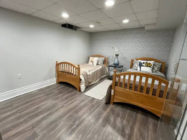 Bright & Spacious Basement for Rent – Oshawa/Whitby Border in Room Rentals & Roommates in Oshawa / Durham Region - Image 11