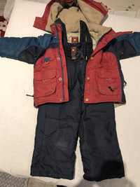 Boys kids size 3 winter jacket and snow pants ( complete set)