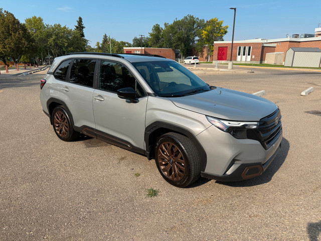 2025 Subaru Forester Sport AWD Perfect Condition in Cars & Trucks in Calgary - Image 3