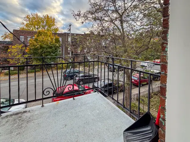  Chambre meublée avec balcon privé - Métro Joliette, 635$/mois in Room Rentals & Roommates in City of Montréal - Image 6