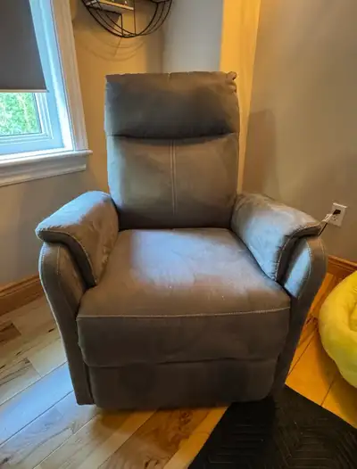 Electric Rocker Recliner, View more
