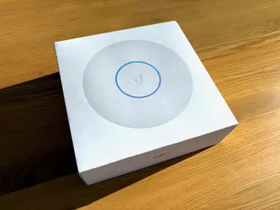 Point d’accès sans-fil UniFi U6 Pro, View more