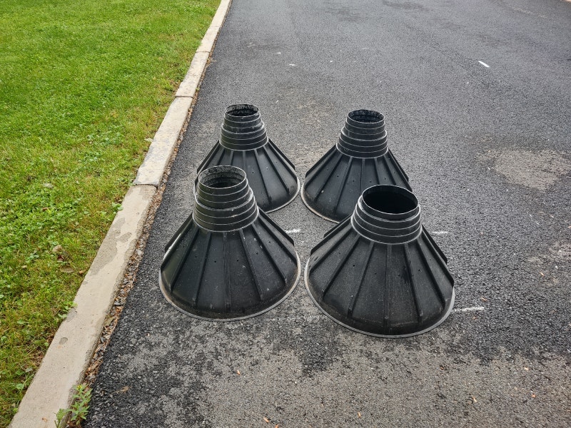 Bigfoot concrete deck footing forms 24" base Decks & Fences