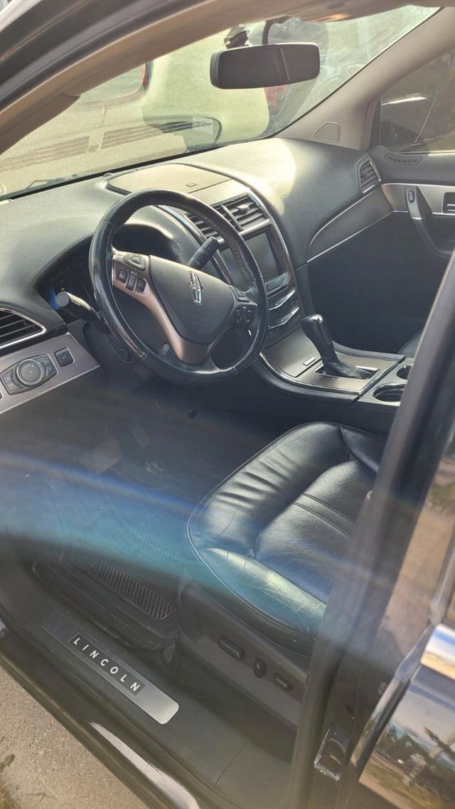 LINCOLN MKX // GREAT SHAPE in Cars & Trucks in Calgary - Image 3