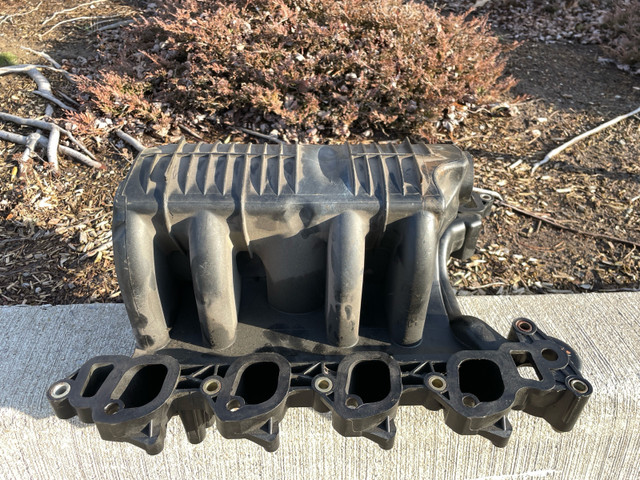 1999 Ford Mustang GT 4.6L intake manifold- Ford#IL2E-9424-DB NLA in Engine & Engine Parts in City of Toronto