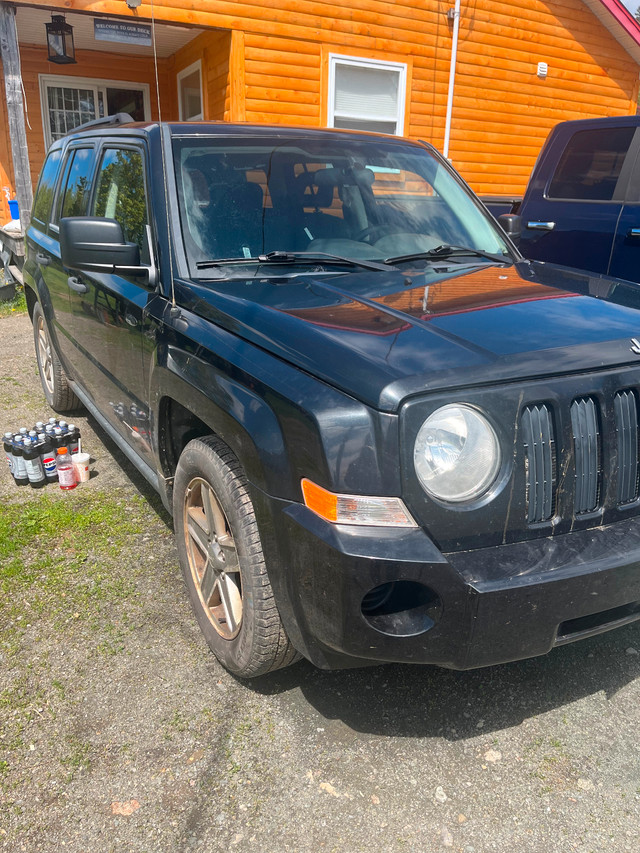 2009 Jeep Patriot Manuel transmission, FWD in Cars & Trucks in Moncton - Image 3