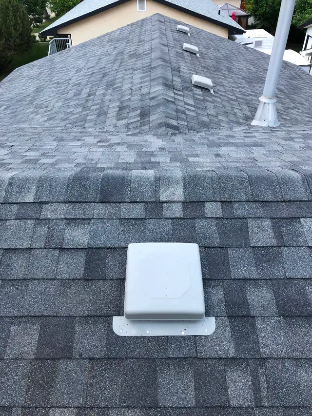 Roofers for Hire403495652667566084