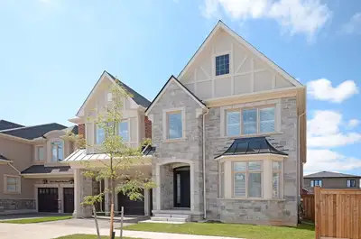 Beautiful, luxurious detached house in Oakville