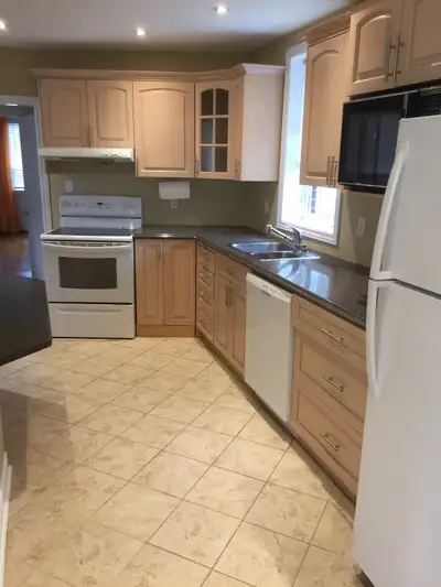 ARE YOU RENOVATING OR BUILDING YOUR HOME OR IN BETWEEN HOMES THE ENTIRE HOME IS FOR RENT 2 BEDROOM +...