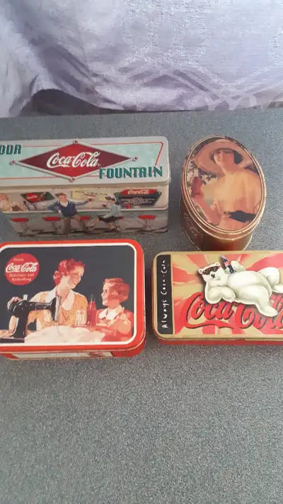 4 Boîte métallique varieés coca-cola Assorted metal box, View more