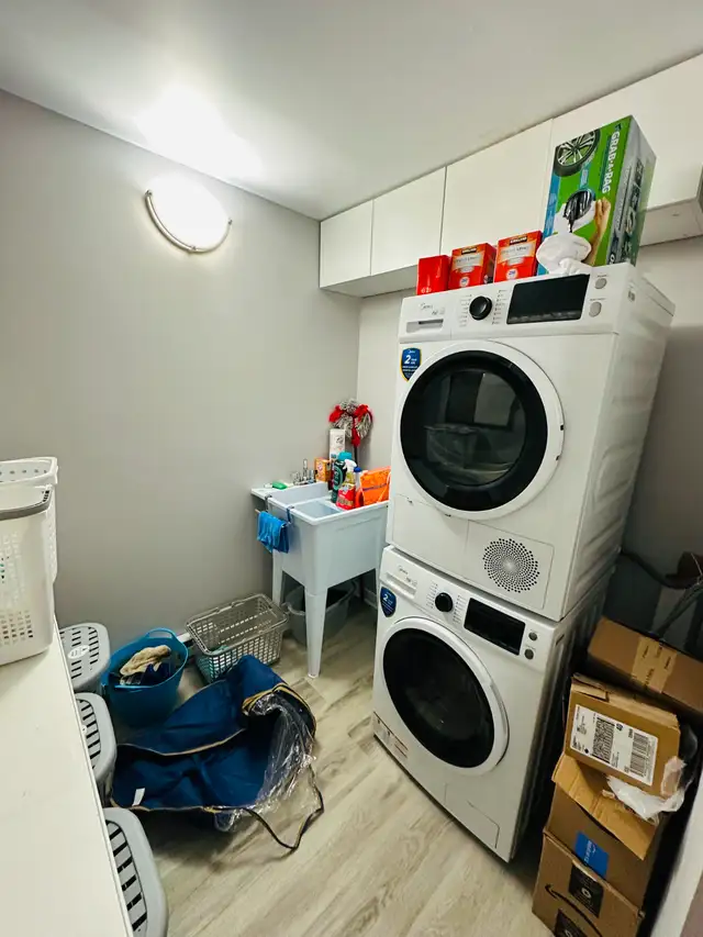 Furnished Room for Student + Paid Airbnb Cleaning Opportunity in Room Rentals & Roommates in Ottawa - Image 7