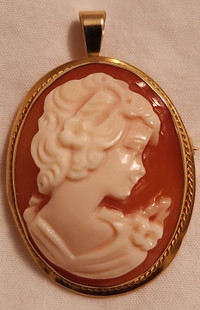 14k Solid Gold Cameo Victorian Lady Pendant Brooch