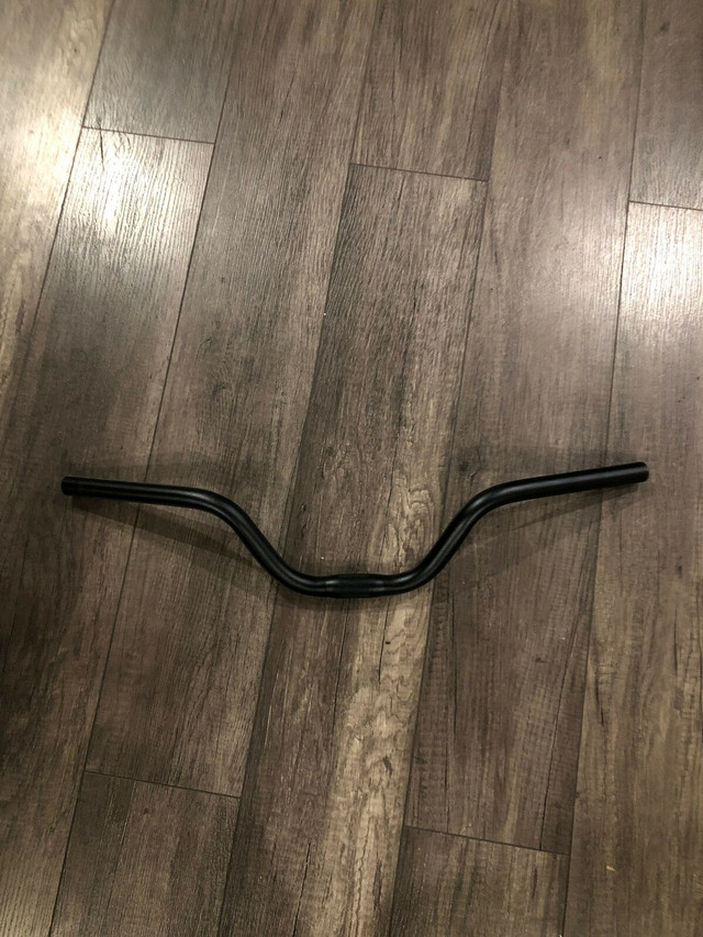 New Zoom Bicycle Riser Handlebars 100mm 25.4 Black Alloy Bicycle in Frames & Parts in Oshawa / Durham Region