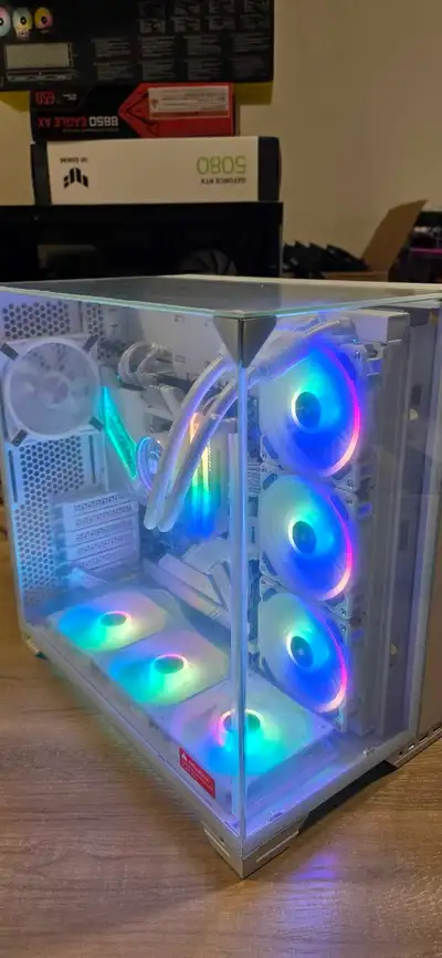 recently build I9 12900K/Asus Z690 A Gaming 32GB DDR4 3200mhz Corsair (Brand new) Lianli Vision Case...