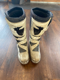 Thor ratchet boots 