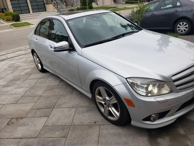 2010 Mercedes-Benz C-300 4-Matic in Cars & Trucks in Markham / York Region - Image 3