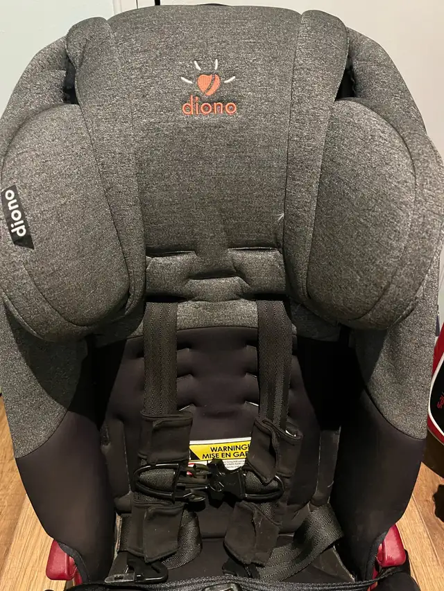 diono car seat in Strollers, Carriers & Car Seats in Oakville / Halton Region - Image 3