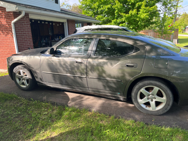 Dodge Charger SXT in Cars & Trucks in Ottawa