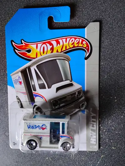 Hot Wheels Trasure Hunt 2013 "Bread Box", View more