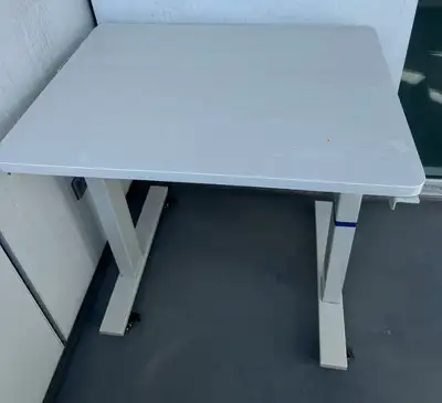 Manual height-adjustable desk, View more