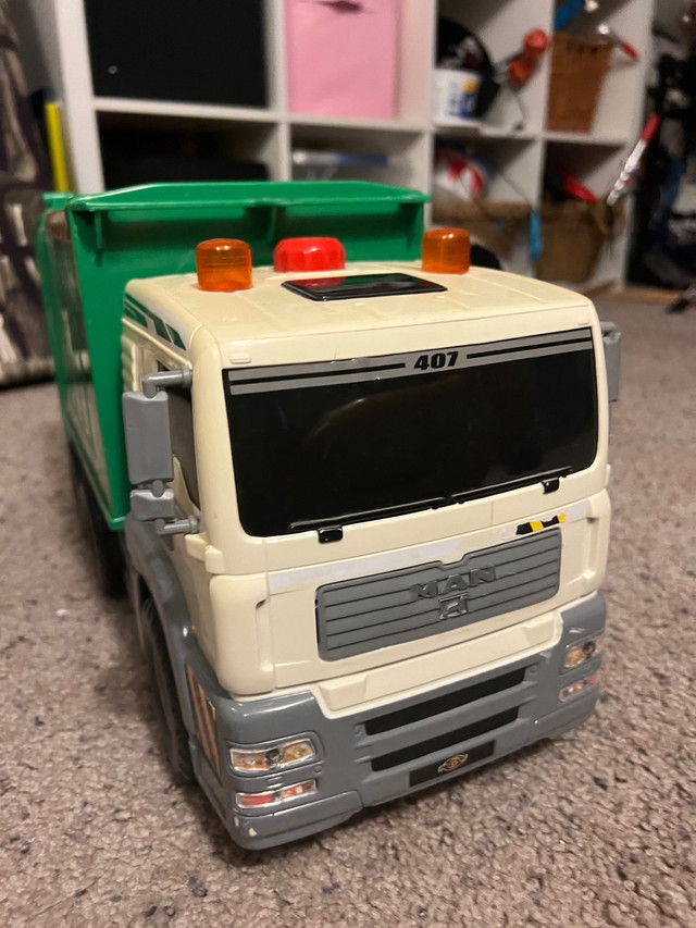 Bruder garbage truck in Toys & Games in Dartmouth - Image 2