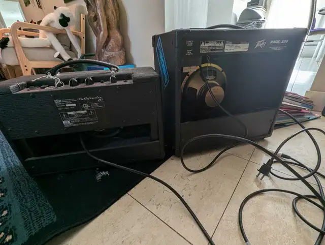 2 guitar amps in Amps & Pedals in City of Montréal - Image 4