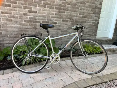 Vélo hybride de ville femme XS, View more