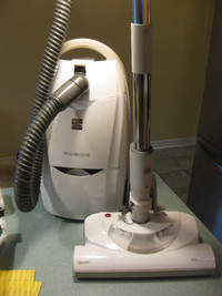 Kenmore Progressive vacuum (with attachments)