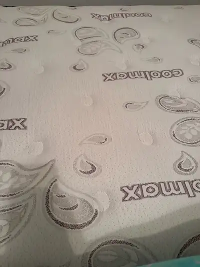 matelas Queen, View more