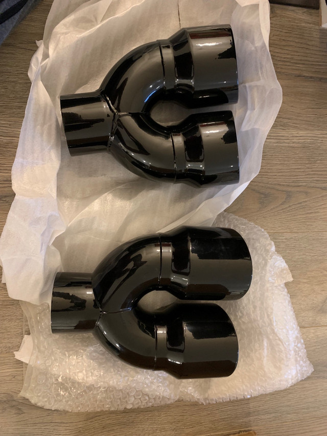 Trackhawk exhaust tips - brand new  in Auto Body Parts in Stratford