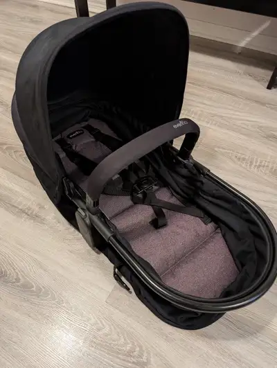Evenflo Shyft Carry Cot / Bassinet, View more