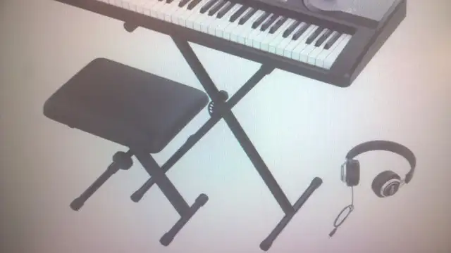 Ohuhu Digital Piano Keyboard w/ Headphone, Mic, Stand, Stool in Pianos & Keyboards in Bedford - Image 6