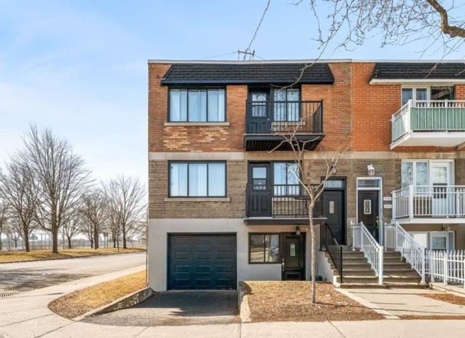 Grand 5 1/2 à louer au 9310 sur l'avenue Bruchési à Montréal — photo 2