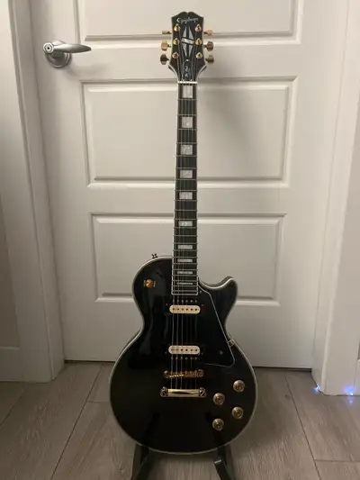 Epiphone Les Paul Custom, View more
