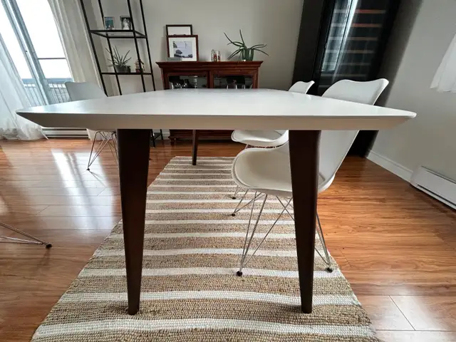 Structube Table545697010843002881
