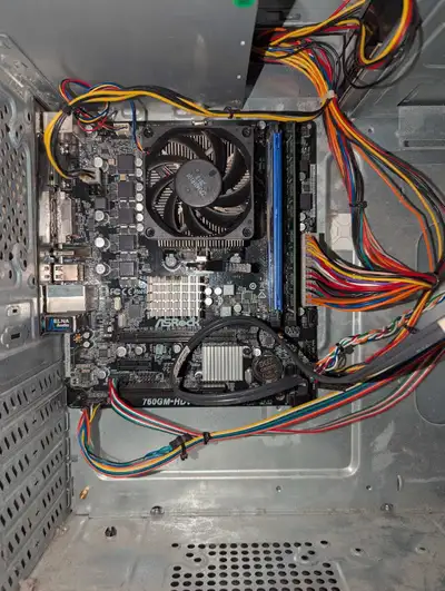 Desktop PC AMD Fx-6300 and 8gb DDR3, View more
