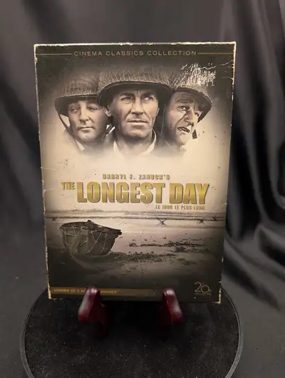 The events of D-Day, told on a grand scale from both the Allied and German points of view. Directors...