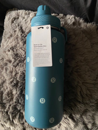 LuluLemon water bottle 