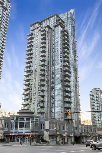 2 Bedrooms 2 Bathrooms Suite Condo – Coquitlam Centre (850 sq.ft.) This suite is available on April...