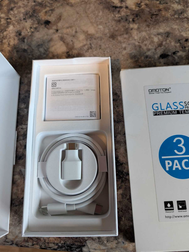 Google Pixel 8 pro in Cell Phones in Chatham-Kent - Image 2