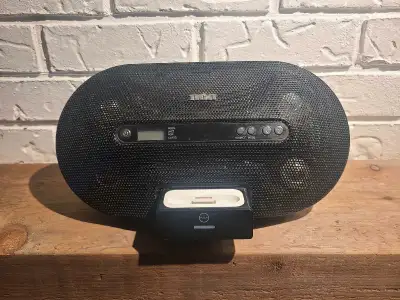 RCA iPod speaker/radio Remove and power cord