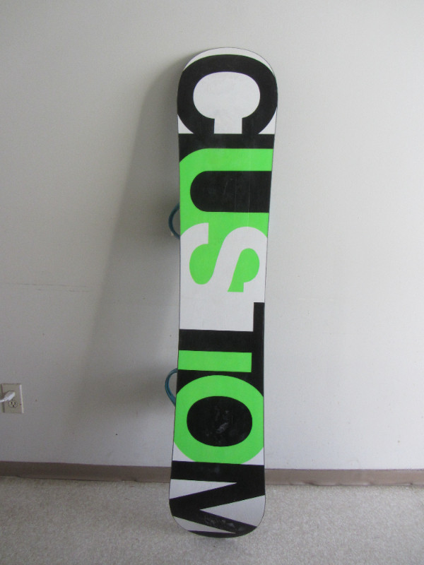 Beautiful Snowboards ( with bindings ） in Snowboard in Edmonton - Image 4