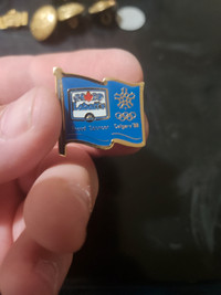 Vintage advertising pin