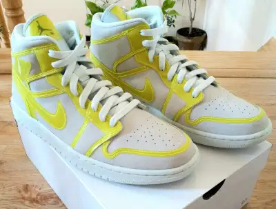 Wmns Air Jordan 1 Mid LX Sneakers, View more