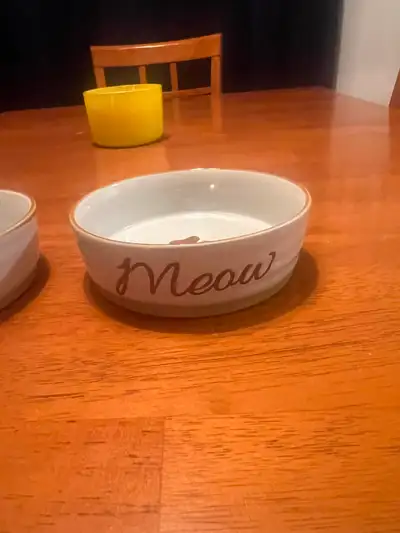 NEW CERAMIC CAT DISHES, View more