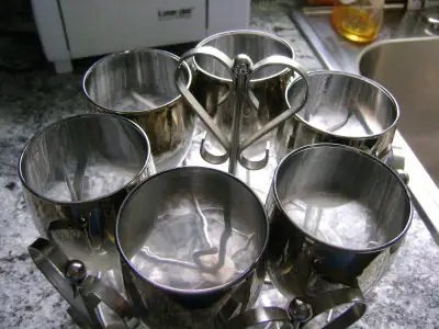 WINEGLASS SET WITH CARRIER  6 GLASSES  SILVER TRIM, View more